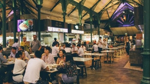 Market Thoughts is a participatory online workshop with Sonia Louise Davis and Anna Harsanyi which explores relationships to hawker centres and practices of eating together.
