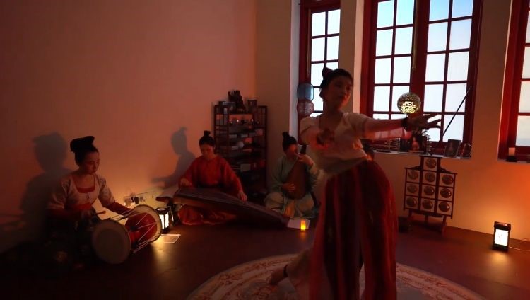 TA Residency_hanfugirls