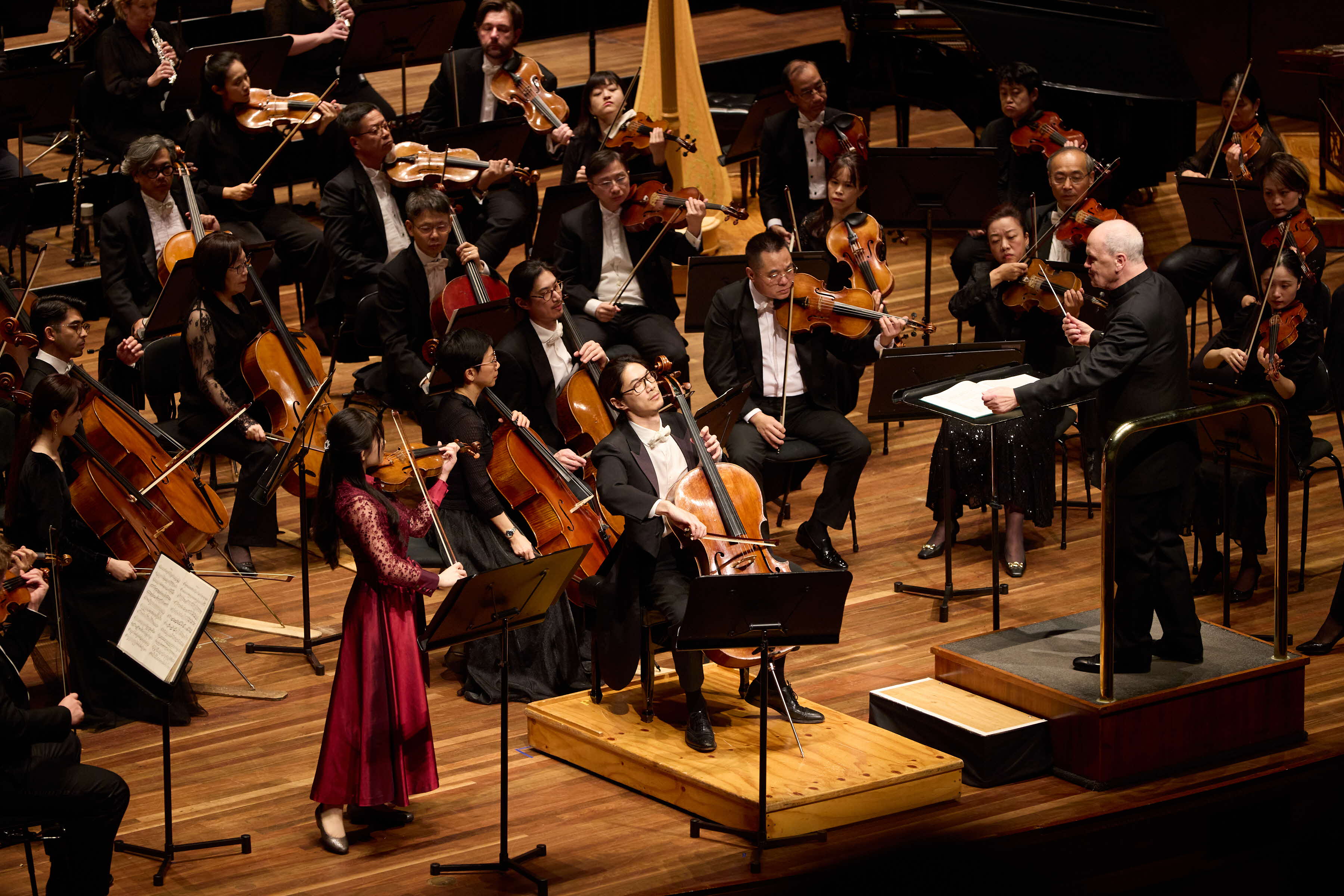 Chloe Chua performs as a soloist alongside SSO Principal Cellist Ng Pei-Sian