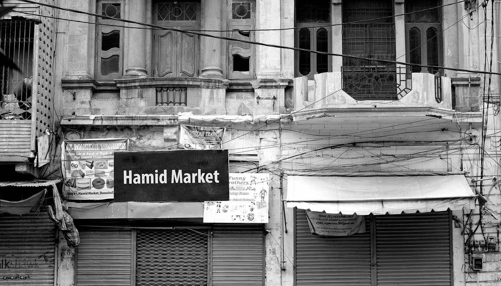 An image of Hamid Market, where Alecia’s work was set up for the Karachi Biennale. Image Credit: Karachi Biennale