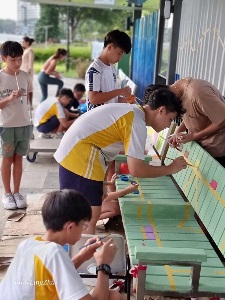 Lively Benches